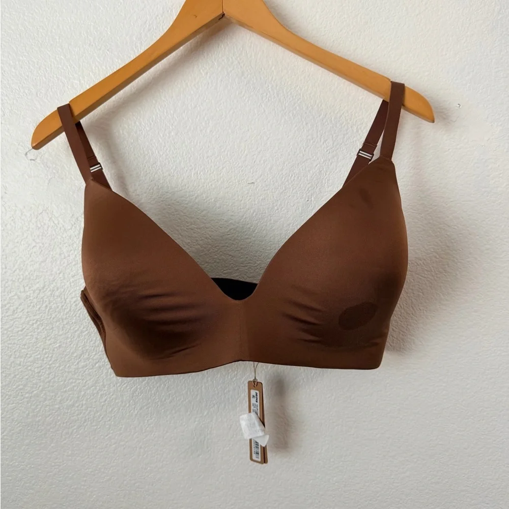 Skims Wireless Form Lightly Lined Bra Jasper Brown Kim Kardashian Size 38DD - Picture 2 of 5